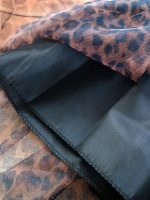 Girls' blouse and skirt, sizes 40 to 60