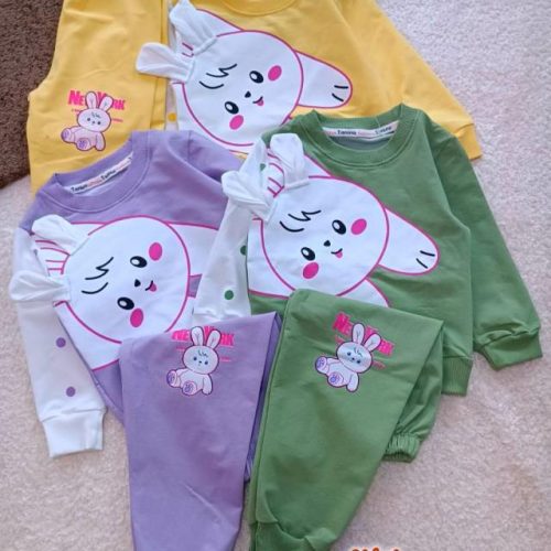 Girls' blouse and trousers, ages 1 to 5