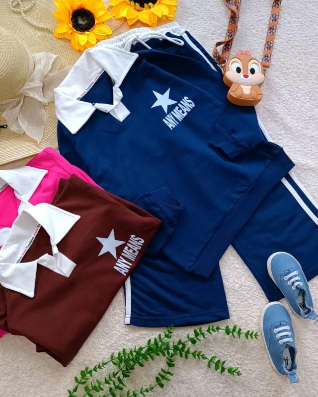 Girls' blouse and trousers, ages 5 to 12 (12) Girls' blouse and trousers, ages 5 to 12