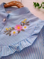 Girls' blouse, sizes 60 to 70