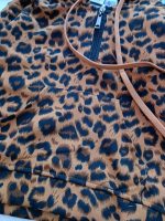Girls' hoodie, sizes 40 to 60