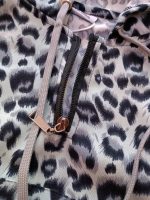 Girls' hoodie, sizes 40 to 60