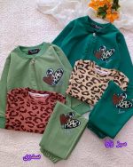 Girls' sweatshirt and trousers, sizes 35 to 55