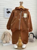 Girls' sweatshirt and trousers, sizes 40 to 50