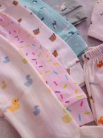 Bodysuits and trousers for boys and girls, from 3 to 24 months