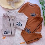 Girls' and boys' blouse and trousers, sizes 45 and 50