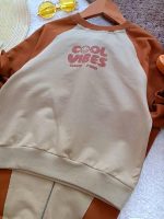 Girls' and boys' blouse and trousers, sizes 45 to 60
