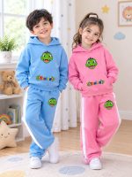 Girls' and boys' hoodies and trousers, sizes 35 to 50