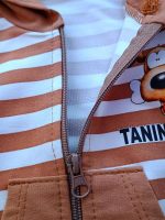 Girls' and boys' sweatshirts and trousers, sizes 35 to 50.