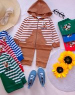 Girls' and boys' sweatshirts and trousers, sizes 35 to 50.