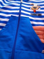 Girls' and boys' sweatshirts and trousers, sizes 35 to 50.