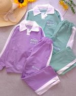 Girls' blouse and trousers, sizes 50 to 60