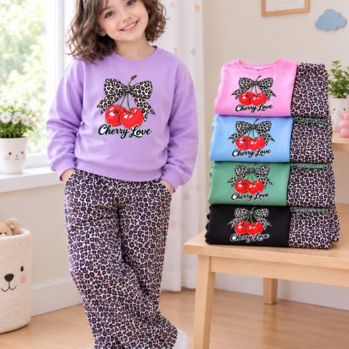 Girls' blouse and trousers, sizes 50 to 60