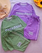 Girls' blouse and trousers, sizes 50 to 65