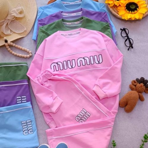 Girls' blouse and trousers, sizes 50 to 65