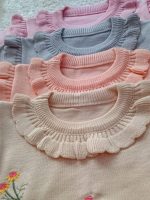 Girls' knit top, sizes 45 to 55