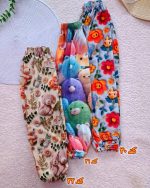 Girls' trousers, ages 2 to 10