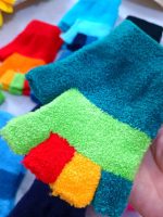 Gloves for girls and boys, ages 2 to 12
