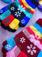 Gloves for girls and boys, ages 2 to 12