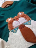 Knitted sweater for girls and boys, sizes 45 to 55