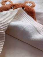 Knitted sweater for girls and boys, sizes 45 to 55
